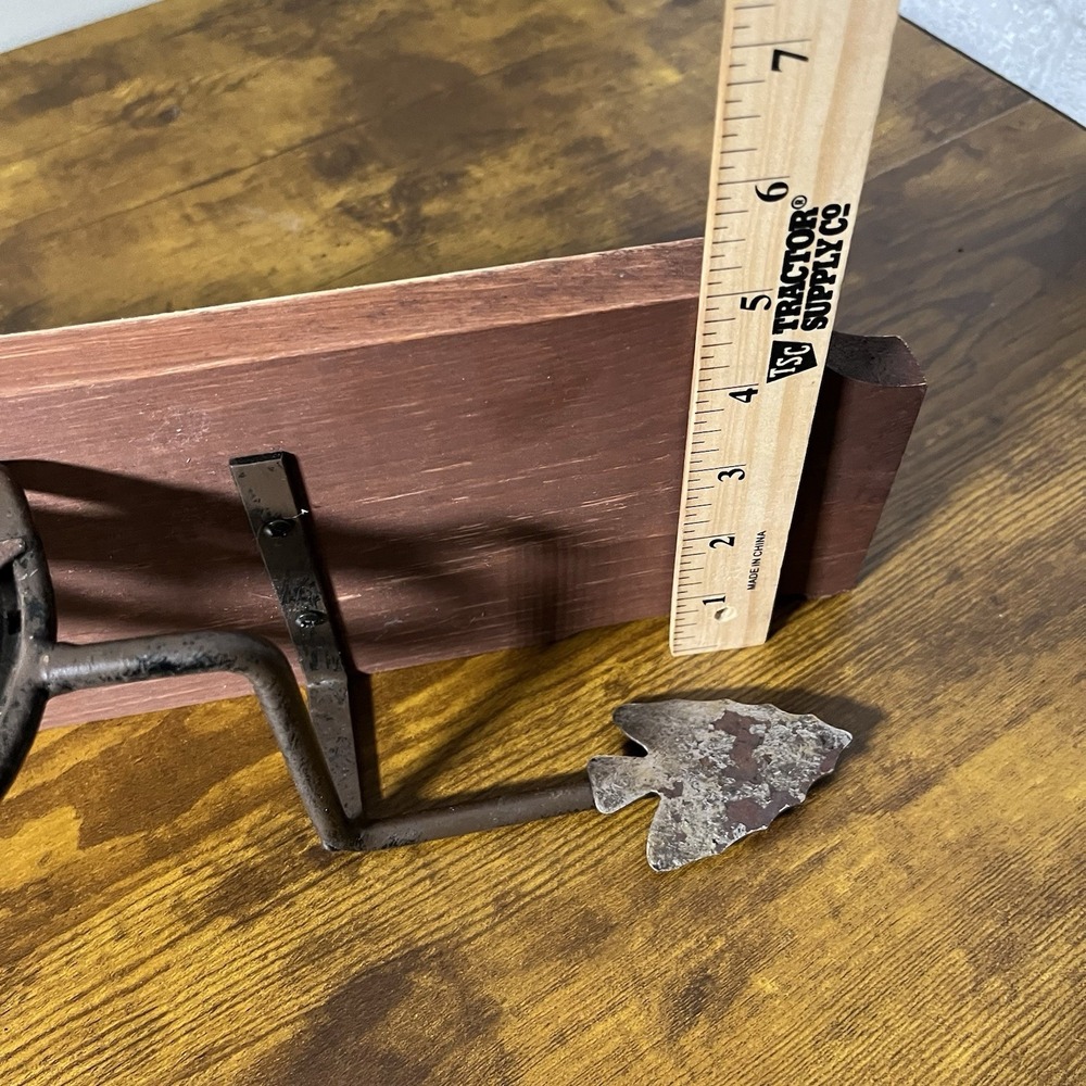 Vintage Western Cast Metal Arrow Head Horseshoe Star Wall Mount Shelf 18" x 5" - Picture 6 of 10